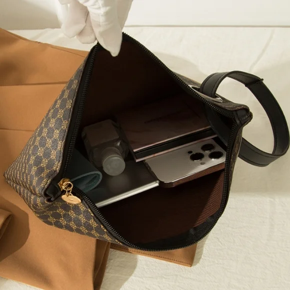 🐝 French Plaid Envelope Purse - Picture 3 of 3